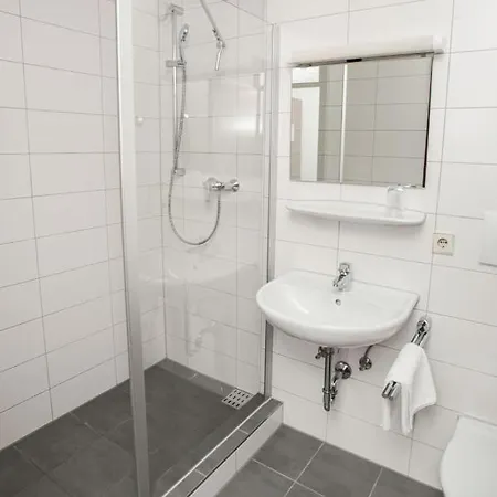 Appartis - Boardinghouse Am Klostersee * Sindelfingen